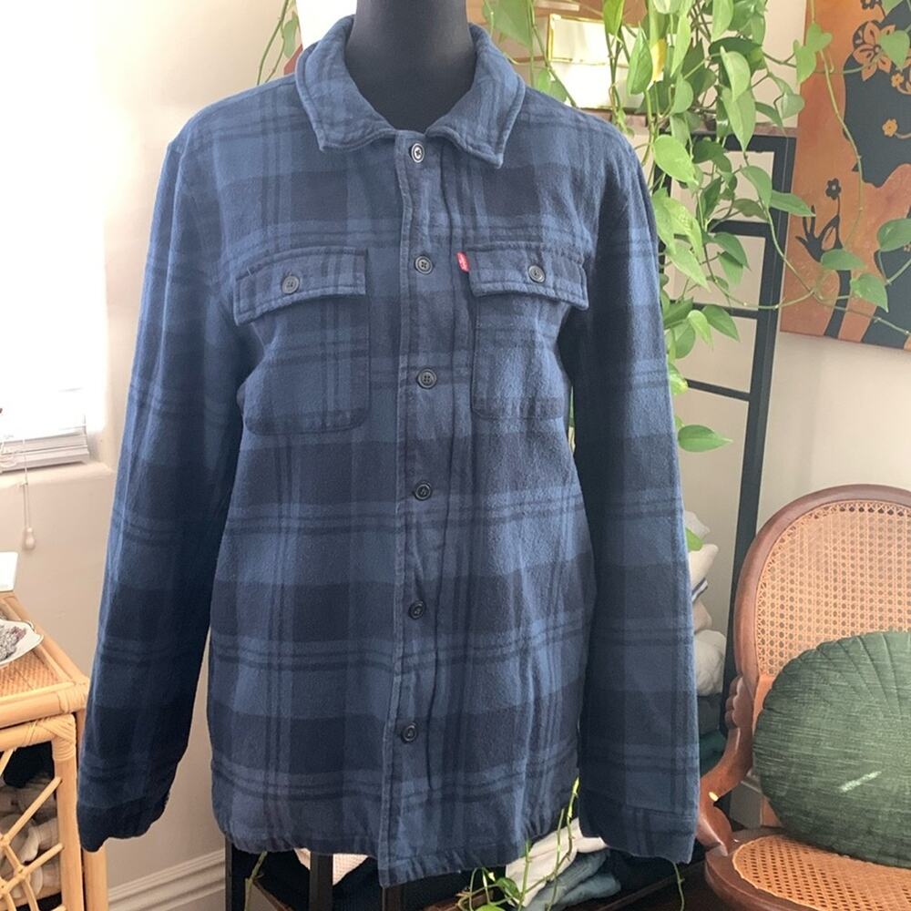 Menβs Leviβs Classic Navy Blue Plaid Cotton Zip & Button Up Shacket